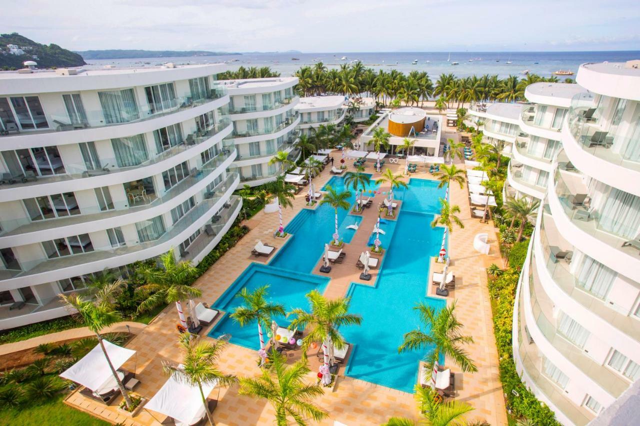 Aqua Boracay Hotel Balabag  Exterior foto The Royal